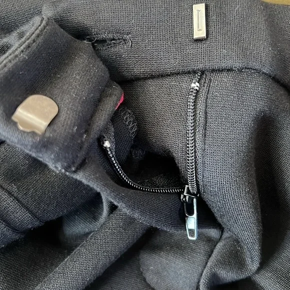 The Savile Row Co. London Women’s Black fitted ponte style pants. Size 10 - Picture 6 of 8